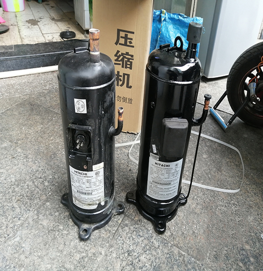 红塔中央空调压缩机的更换维修